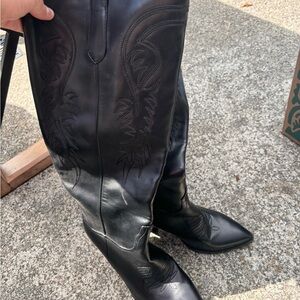 Black cowgirl boots - knee high
